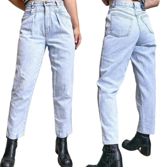 80s vintage highwaisted bleached mom jeans lightwash pleated tapered distressed. - Picture 3 of 8